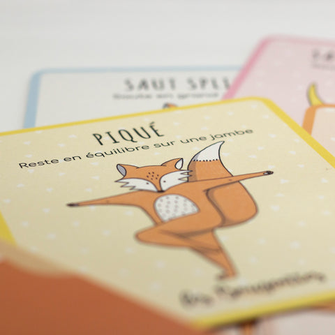 Carte de gymnastique illustrée du mouvement “piqué” avec un renard, outil éducatif québécois pour encourager l’activité physique des enfants.
