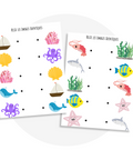 Fiches d’activités Bougeottes du monde marin avec jeu éducatif "Relie les images identiques" illustrant poissons, pieuvre, coquillage, bateau et algues.
