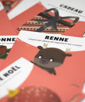 Carte d’apprentissage active bilingues Noël (cadeau, renne, boule) dès 2 ans pour pauses actives debout.