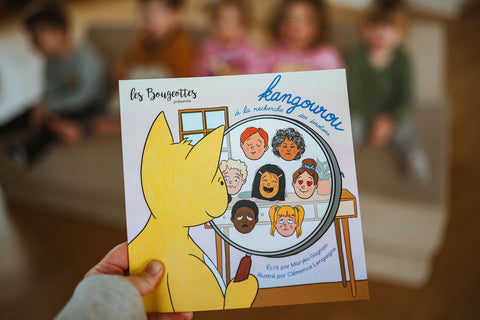 Livre interactif qui fait bouger les enfants durant la lecture grâce à des cartes de mouvement pour apprendre les émotions et leur aspects physiologiques