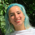 Animatrice Jasmine fait des ateliers de gymnastique et de psychomotricité dans les garderies, CPE et écoles pour les enfants de 2 à 7 ans avec Les Bougeottes. 